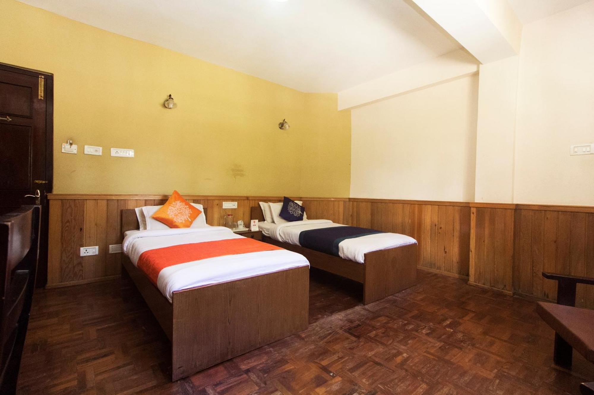 Oyo 10587 Vanjula Residency Gangtok Exterior photo